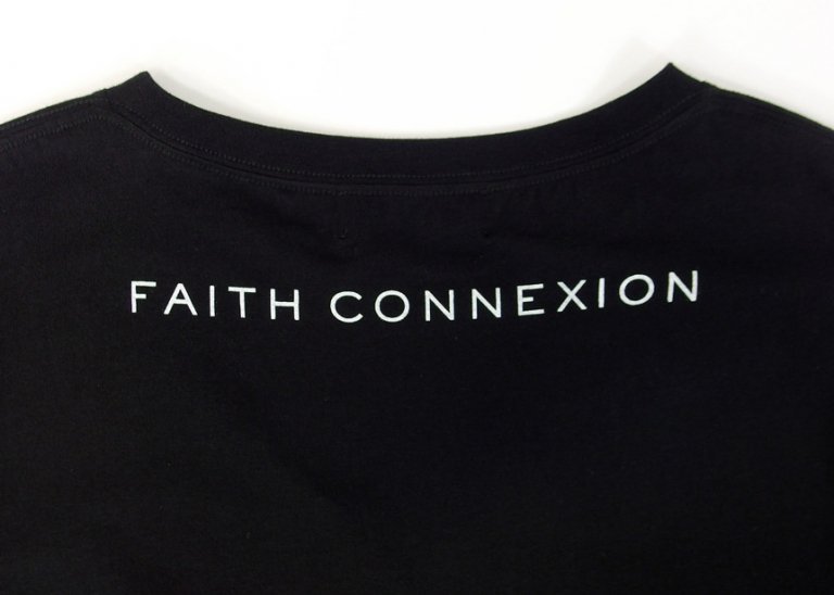 メンズfaith connexion スカルグラフィティ　Tシャツ