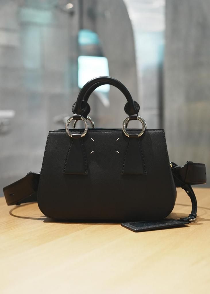 メゾンマルジェラ ハンドバッグ | ブラック - 16AOUT COMPLEX 南青山