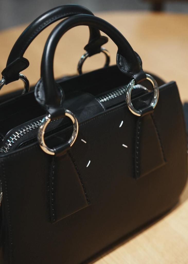 メゾンマルジェラ ハンドバッグ | ブラック - 16AOUT COMPLEX 南青山