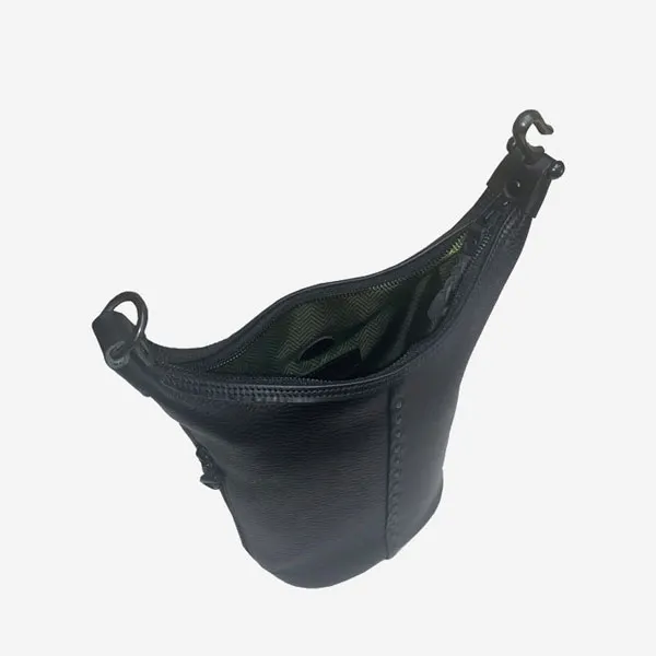 Magnu Black バッグ