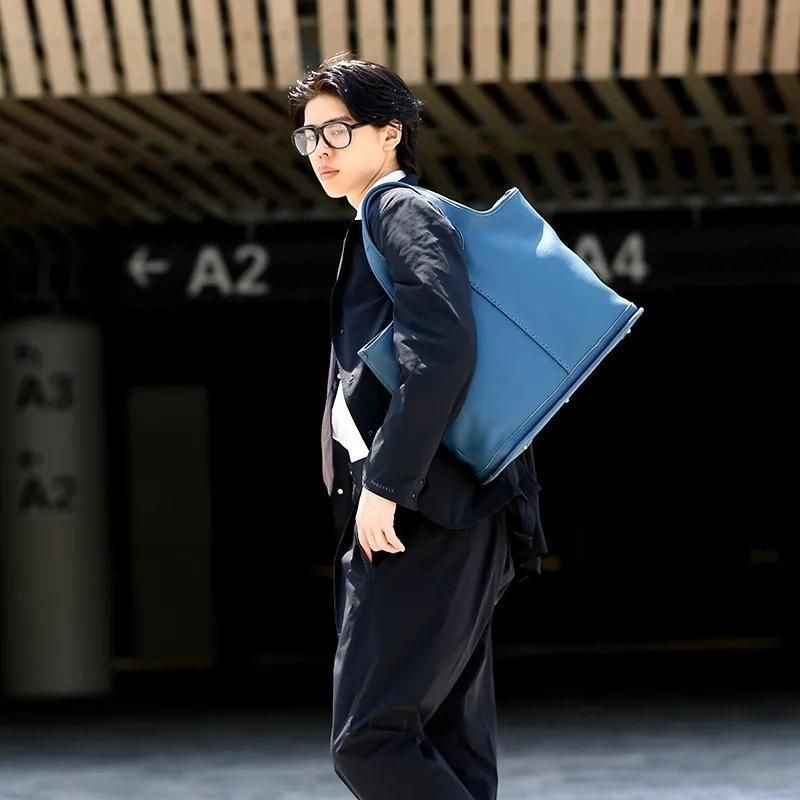 未使用級 Magnu マヌー トートバッグ ボストン 大容量 レザー ブラック 未使用級 Magnu マヌー トートバッグ ボストン 大容量 レザー