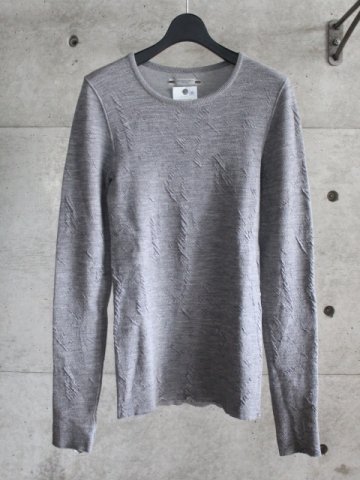 <img class='new_mark_img1' src='https://img.shop-pro.jp/img/new/icons23.gif' style='border:none;display:inline;margin:0px;padding:0px;width:auto;' />ROUND NECK SWEATER