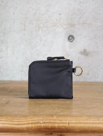 <img class='new_mark_img1' src='https://img.shop-pro.jp/img/new/icons8.gif' style='border:none;display:inline;margin:0px;padding:0px;width:auto;' />pack wallet