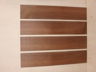 ウォルナット 薄板 ３ｍｍ 無垢 ４枚セット