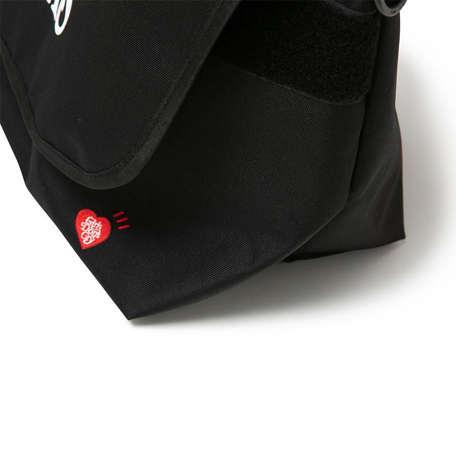 HMxBMWxGDC MESSENGER BAG - BLACK - W-BASE | ONLINE STORE