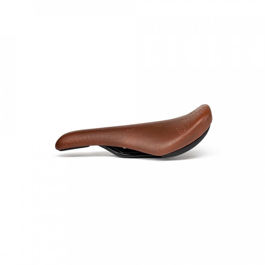 <img class='new_mark_img1' src='https://img.shop-pro.jp/img/new/icons1.gif' style='border:none;display:inline;margin:0px;padding:0px;width:auto;' />ECLAT - EXILE RAIL SEAT - BROWN LEATHER 