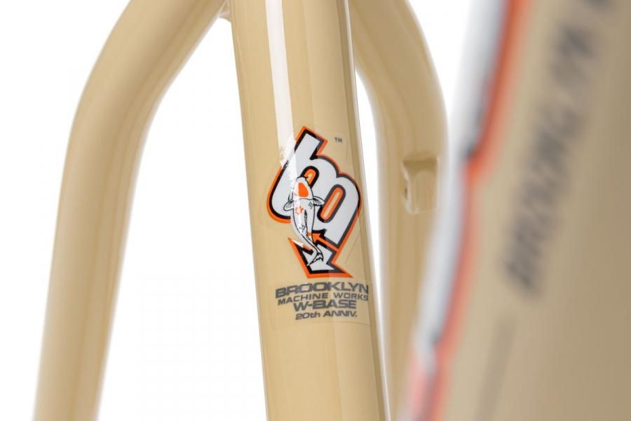 BROOKLYN MACHINE WORKS x W-BASE - 20th V4 PARK LTD FRAME