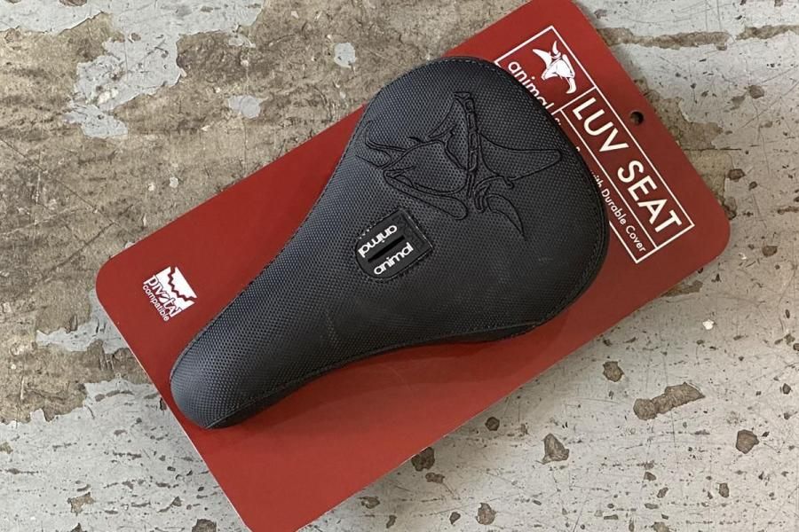 ANIMAL - LUV PIVOTAL SEAT - BLACK