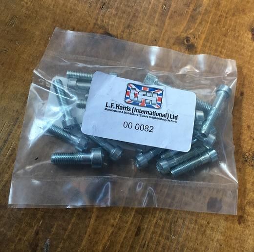 エンジンカバーボルトセット 63-68年Unit650 - GreenSmith