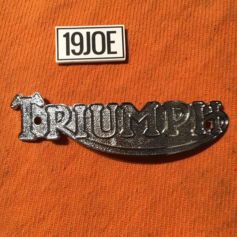 Triumph (トライアンフ) 】タンクバッジ ピンバッジ | Death or