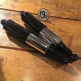 トライアンフ SR XS フルカバード クラシック サスペンション EMGO製 フルカバードクラシックサスペンション 12.4インチ (314MM) - GreenSmith