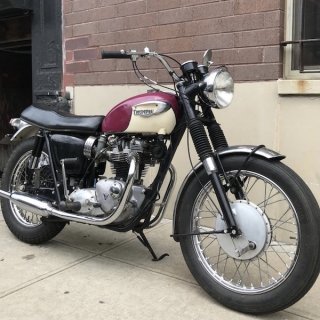 1967 T120 - GreenSmith