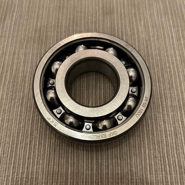 クリッピングポイント　54mmクランクシャフト　C3ベアリング C3クランクシャフトボールベアリング メトリック Triumph71年
