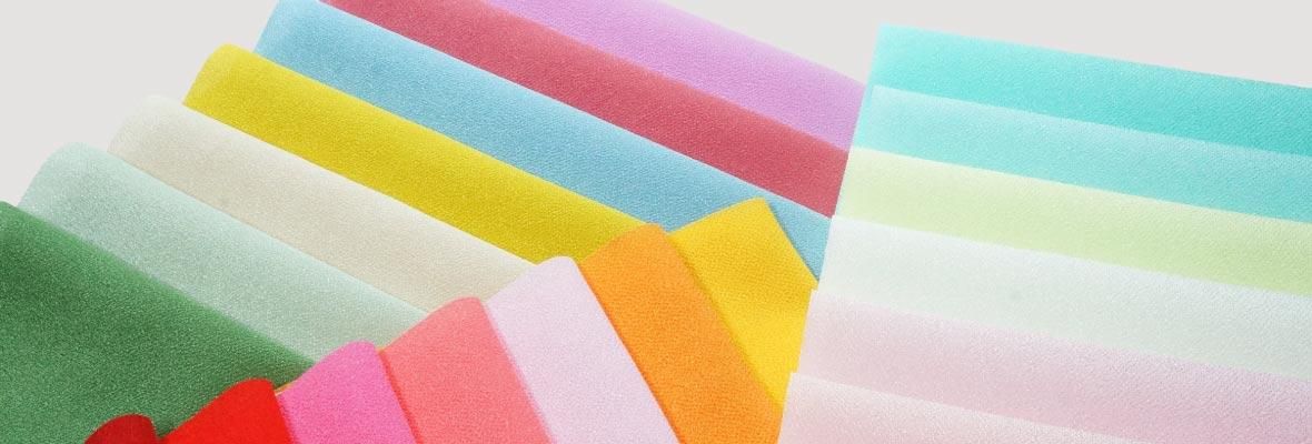 少量購入に便利な一越ちりめん生地のカットクロス(つまみ細工向け)