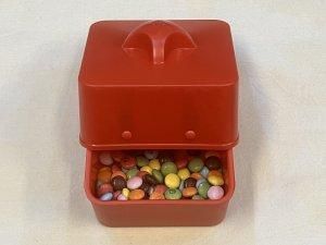 マジカルキャンディーボックス(赤) - 明電工業マジックショップ