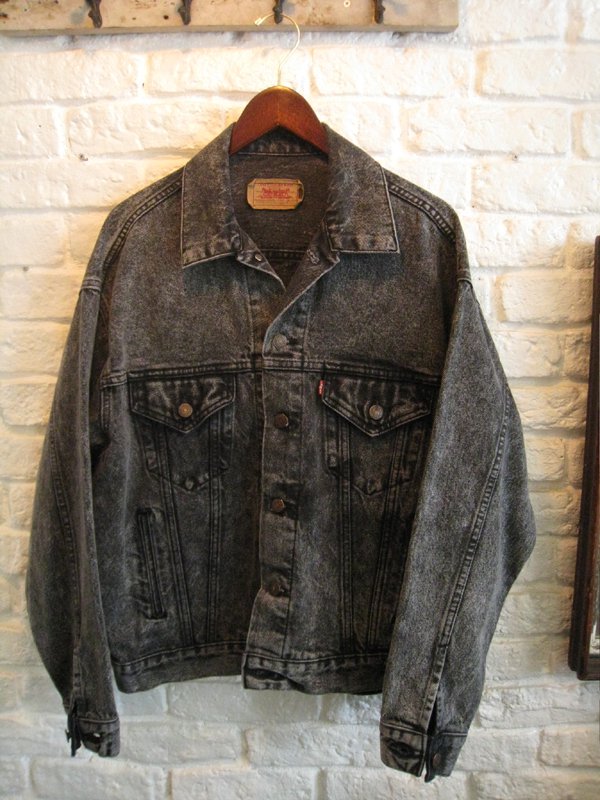 80's Levi's 70507 Black Denim Jacket - Spring Store by rightyright