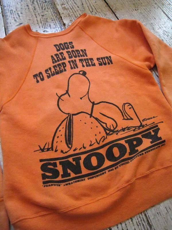 60's SNOOPY Sweatshirt - Spring Store by rightyright