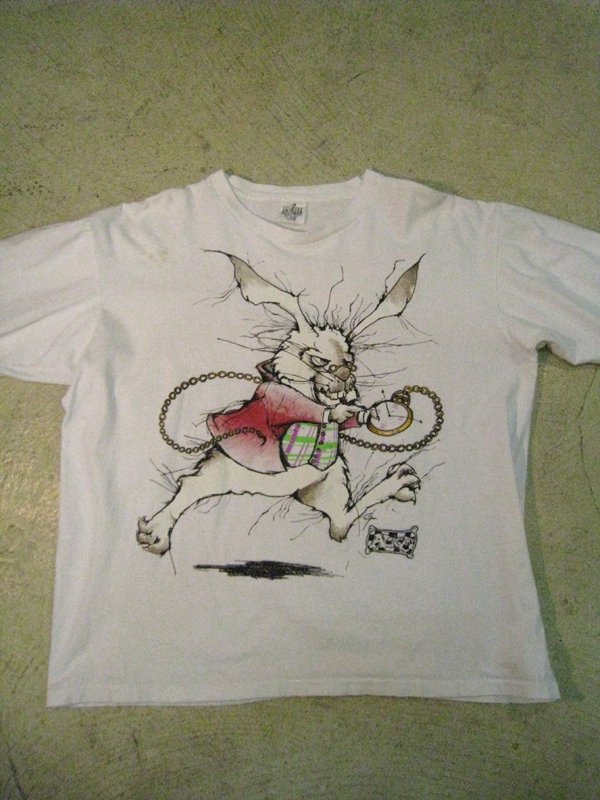 90's Alice's Adventures in Wonderland Tee - Spring Store by