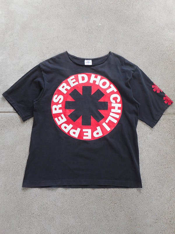 90's RED HOT CHILI PEPPERS T-Shirt - Spring Store by rightyright