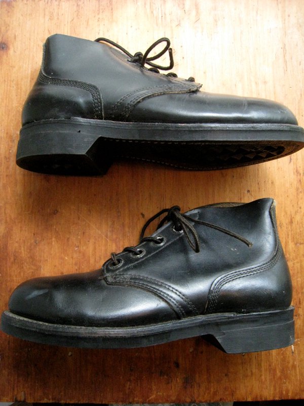 U.S NAVY 70s Leather Chukka Boots