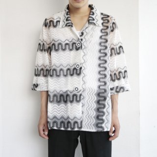 old geometry lace h/s shirt