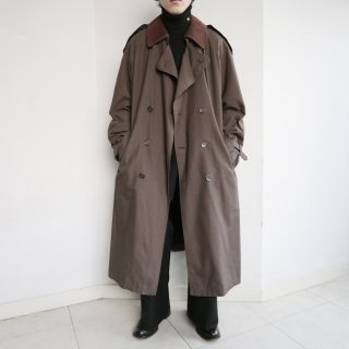 vintage detachable collar trench coat