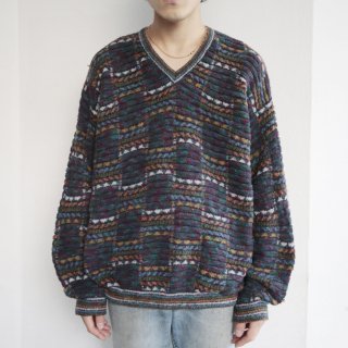 vintage multi color pattern sweater