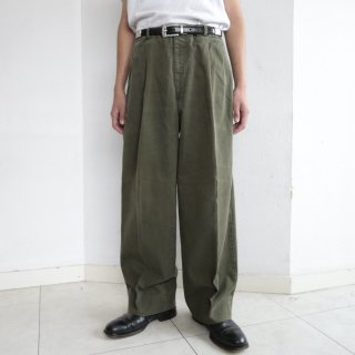 vintage tuck tapered chino trousers
