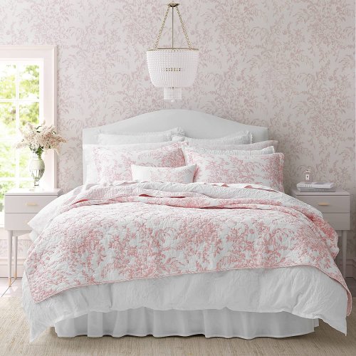<img class='new_mark_img1' src='https://img.shop-pro.jp/img/new/icons34.gif' style='border:none;display:inline;margin:0px;padding:0px;width:auto;' />Laura Ashley（ローラアシュレイ) 100％コットンキルトベットカバー２〜3点セット ＊ Bedford Cotton Quilt Set / Bedford Pink