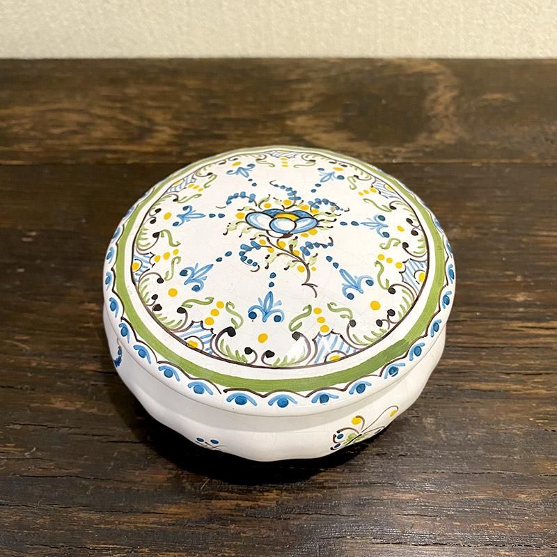 銘あり 陶磁器人形 入れ物 小物入れ 色絵 工芸品
