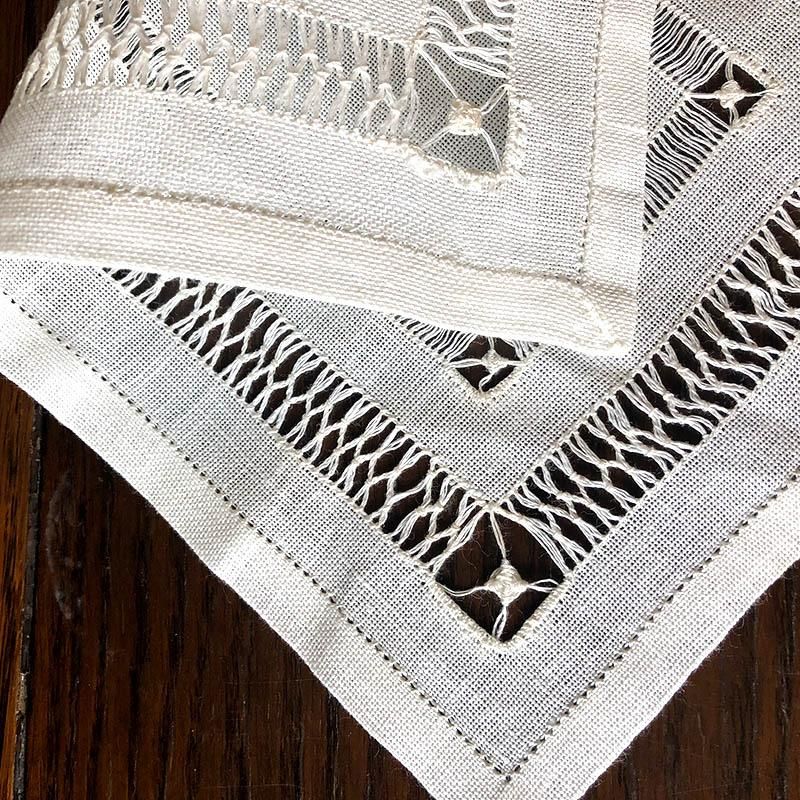 【ラッピング無料】 テーブルセンター ドローンワーク刺繍 soracoya(空小屋) フランス テーブル用品