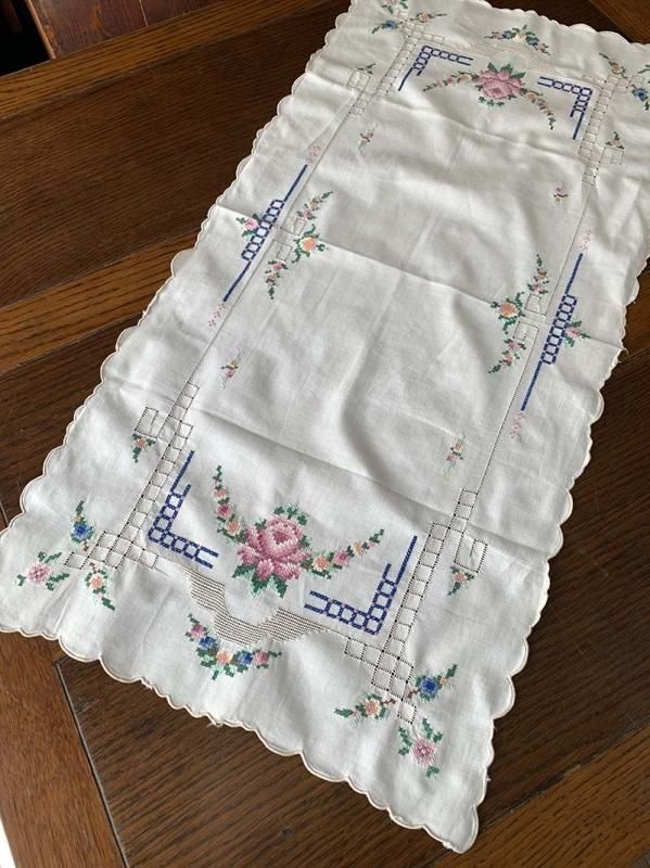 テーブルセンター 刺繍クロス クロススティッチ ドローンワー