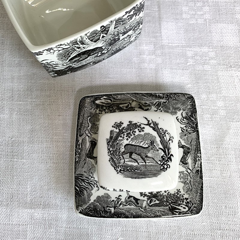 ボンボニエール 蓋物 小物入れ 四角モノクロ 鹿と猟犬 VILLEROY&BOCH