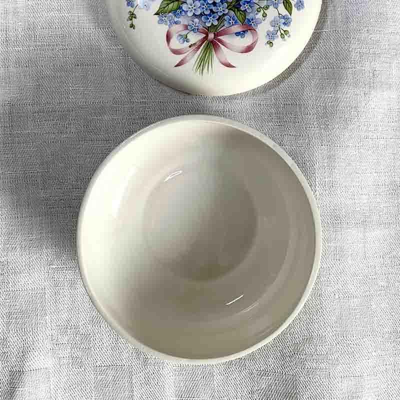勿忘草のボンボニエール ブルー小花 花束 Burleigh バーレイー