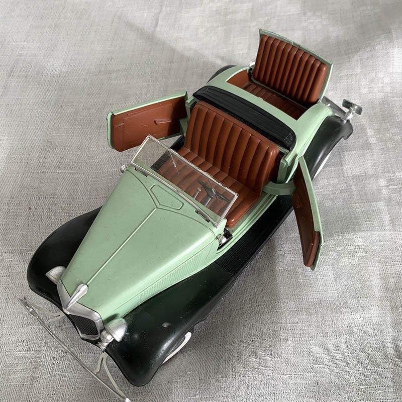 フォードV8 FordV8 ロードスター ソリド製ミニカー solido