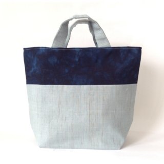【塩沢織】夏塩沢の本藍染めのファッション「ナツシオンブルー」　むらくも染め絹麻バッグ(絹３０％／麻７０％)�