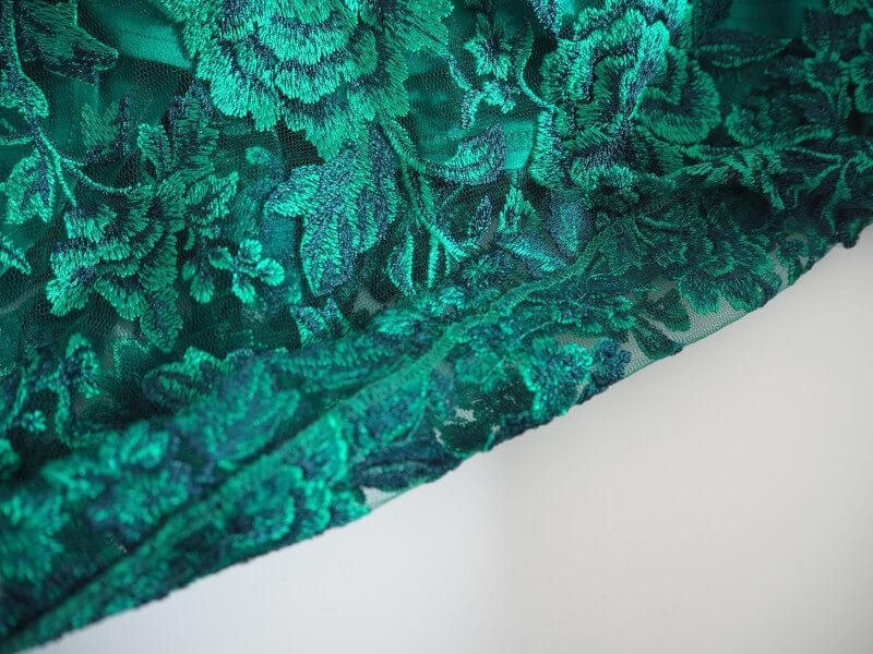★セール♪TADASHI SHOJI 刺繍ケープレットスリーブガウン★ SALE【SHO】ケープレットスリーブ オフショルダー 刺繍レース