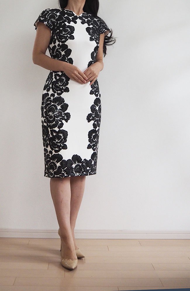 Sale フラワーサイドアップリケ キャップスリーブワンピース 白 タダシ ショージ通販 Tadashi Dress