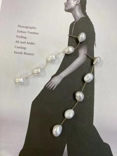 WHITE CORAL DROP PIERCEEARRINGS