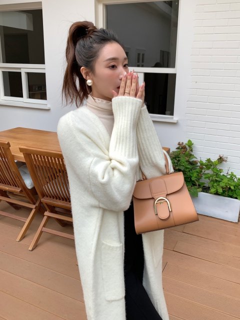 OVER KNIT CARDIGAN