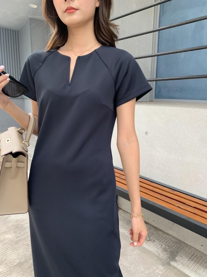 KEY NECK I LINE DRESS - BIRTHDAY BASH KEY NECK I LINE DRESS - BIRTHDAY BASH