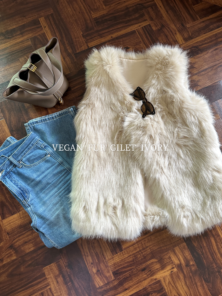 VEGAN FUR GILET IVORY - BIRTHDAY BASH VEGAN FUR GILET IVORY - BIRTHDAY BASH