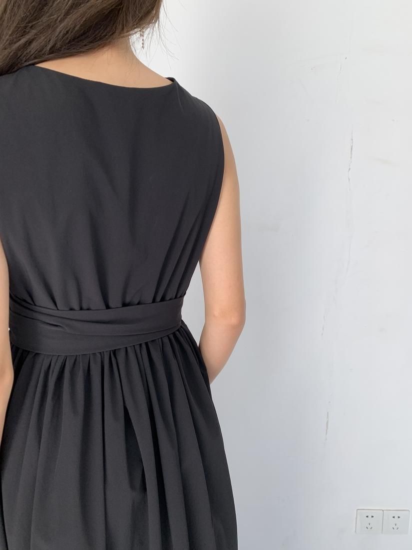 【porin（プロフ必読） 】FRILL CACHECOEUR DRESS LINEN CACHE COEUR PUFF DRESS - BIRTHDAY BASH