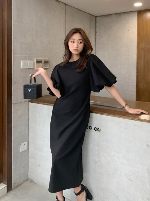 PUFF SLEEVE MIDI DRESS