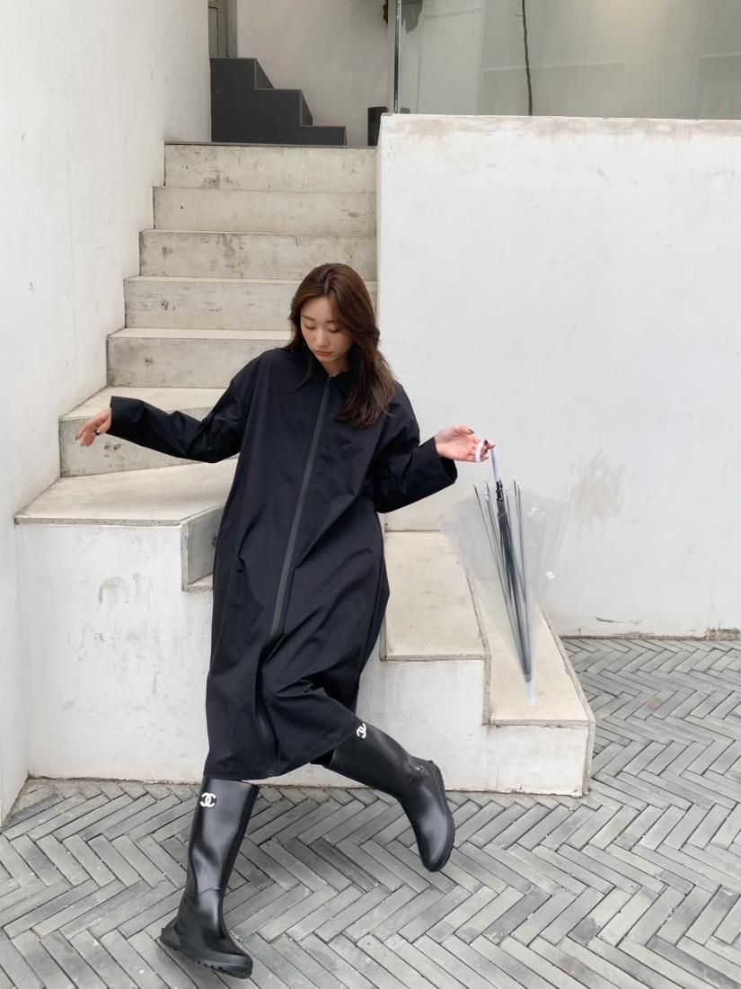 BB SIDE PLEATS RAIN COAT - BIRTHDAY BASH