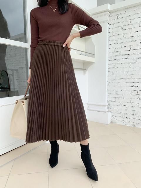 【50% OFF】BB MIDI PLEATS SKIRT COLOR<img class='new_mark_img2' src='https://img.shop-pro.jp/img/new/icons41.gif' style='border:none;display:inline;margin:0px;padding:0px;width:auto;' />