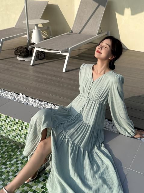 50% OFFFRONT BUTTON TIARD DRESS<img class='new_mark_img2' src='https://img.shop-pro.jp/img/new/icons41.gif' style='border:none;display:inline;margin:0px;padding:0px;width:auto;' />