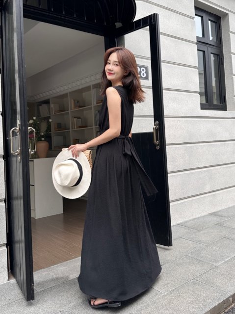 ST SUMMER BLACK DRESS