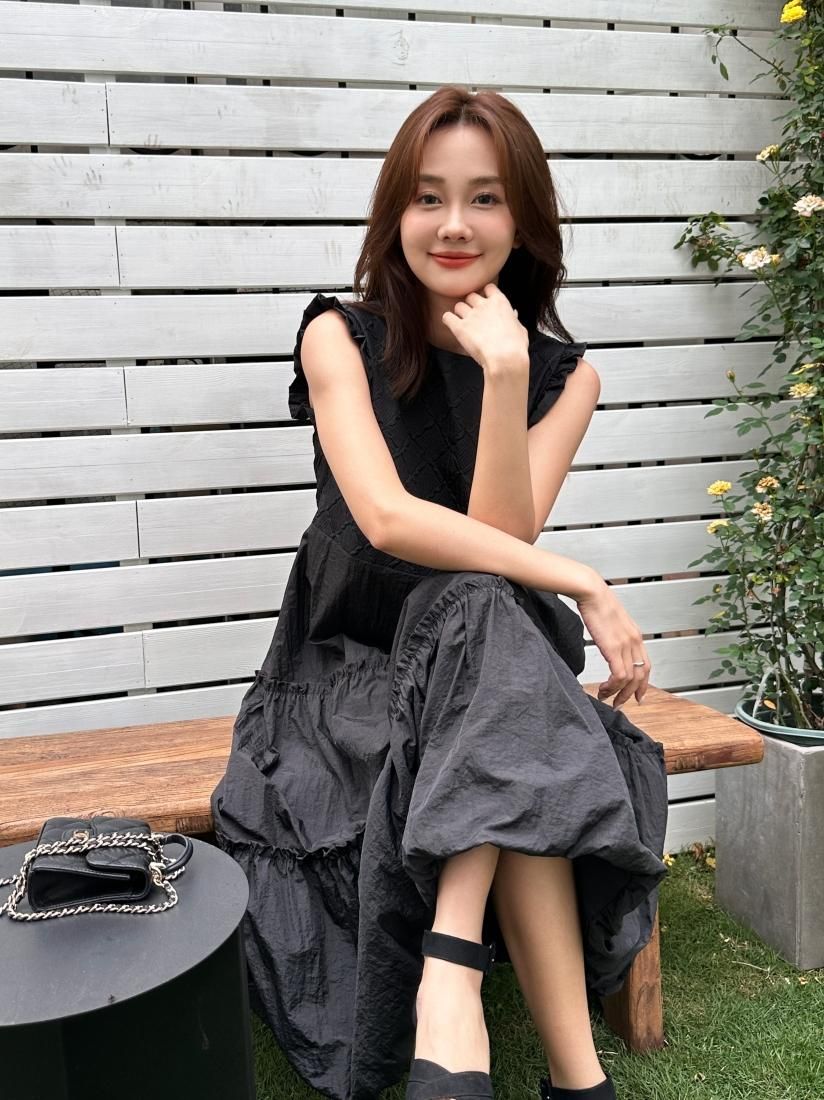 Amya FRILL TIERED DRES/birthday bash