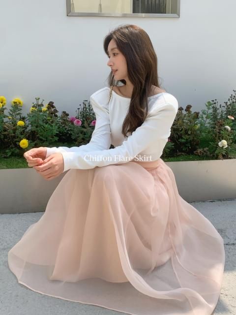 【50% OFF】Chiffon Flare Skirt<img class='new_mark_img2' src='https://img.shop-pro.jp/img/new/icons41.gif' style='border:none;display:inline;margin:0px;padding:0px;width:auto;' />